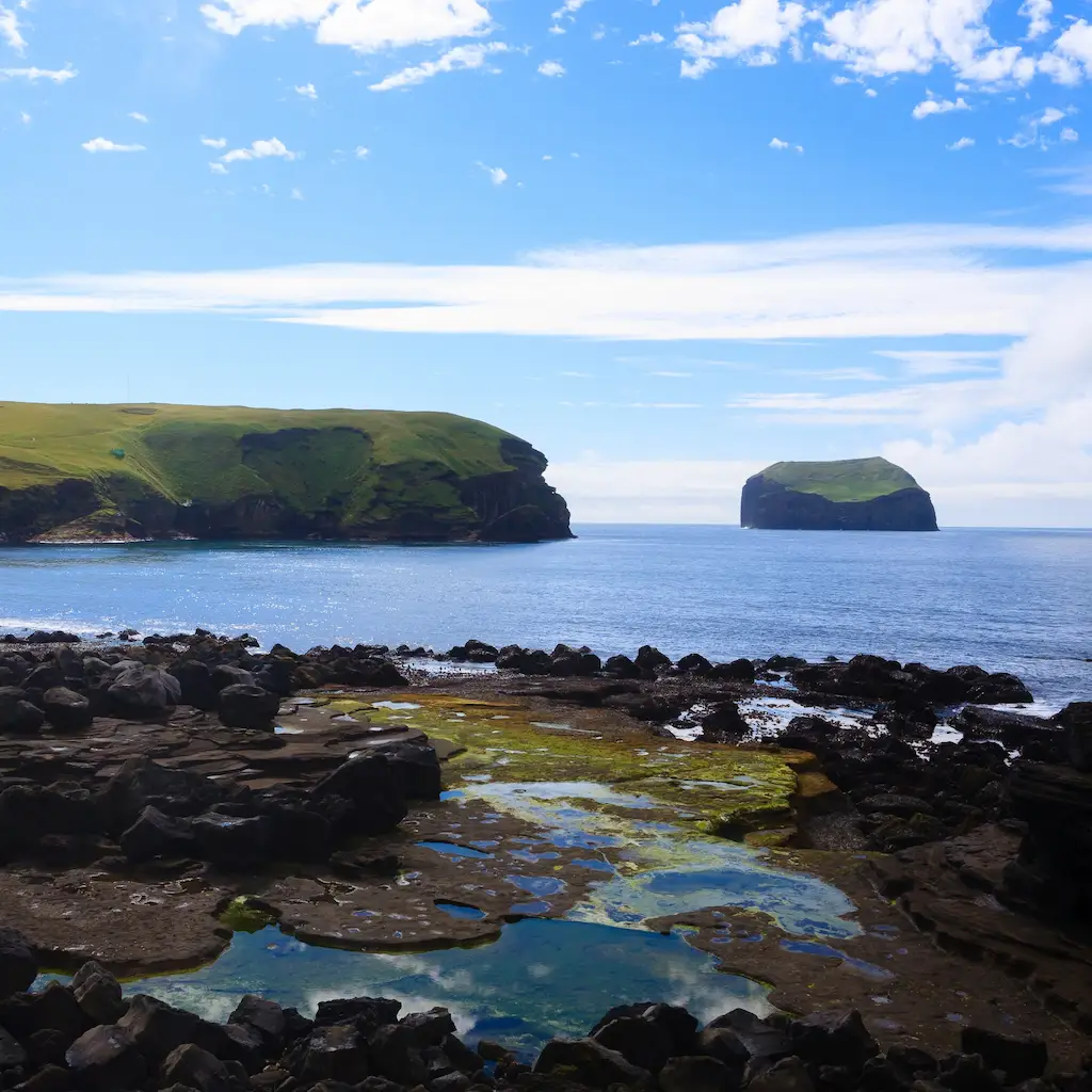 The Island That Appeared from the Sea